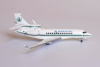 NG Models 1:200 Nigerian Air Force Dassault Falcon 7X 5N-FGV 71007