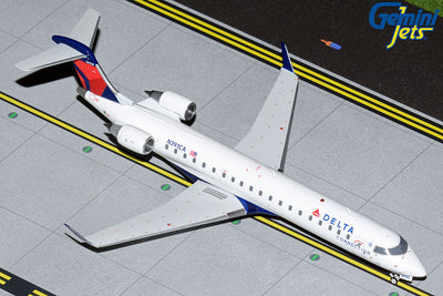 GeminiJets 1:200 Delta Connection Bombardier CRJ700ER N391CA (Endeavor Air) G2DAL1021