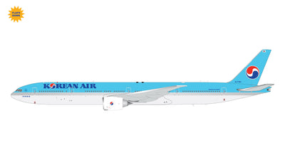 GeminiJets 1:200 Korean Air Boeing 777-300ER HL7784 (Flaps Down) G2KAL1099F