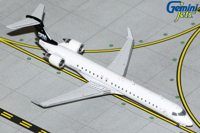 GeminiJets 1:400 Mesa Airlines Bombardier CRJ900ER N942LR GJASH2031
