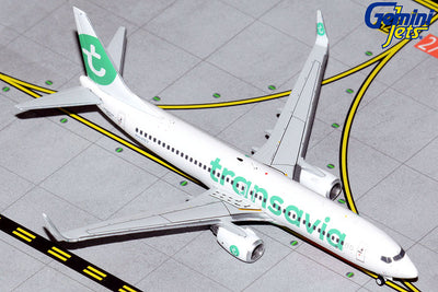 GeminiJets 1:400 Transavia Airlines Boeing 737-800W PH-HZV GJTRA1977
